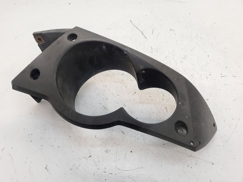Lunette cache phare avant