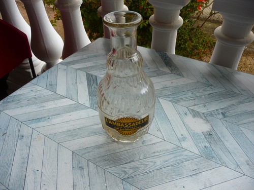 Ancienne carafe ambassadeur - l,