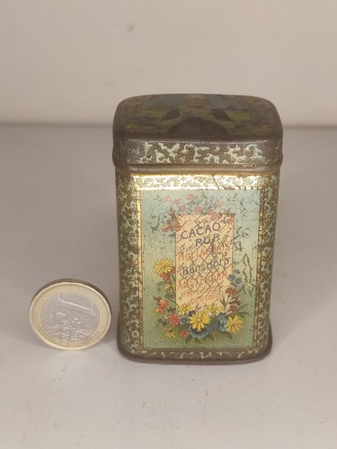 Ancienne rare boîte - , tôle