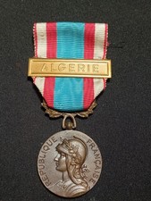 L7/09/25 (REF28346) Médaille militaire commémorative Algérie FRENCH MEDAL