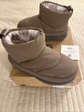 Bottines UGG W Classic Maxi