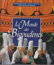 COLLECTI / Le Monde des