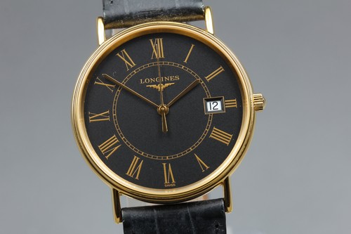 Presque comme neuve montre - neuve],