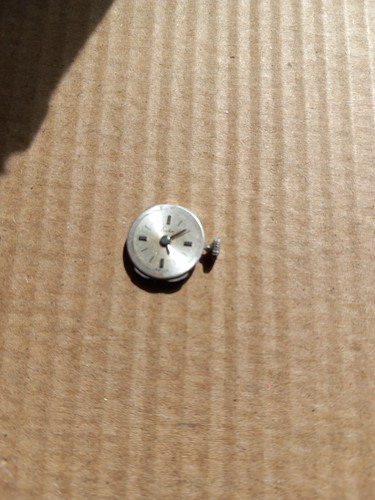 Mouvement montre quartz - montre,