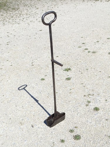 Outil ancien broyeur de - ancien,