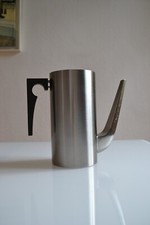 Cafetière cylinda par Arne