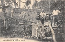 CPA 95 FORET DE MONTMORENCY / OUVRIERS FABRICANT DES CERCLES DE TONNEAUX