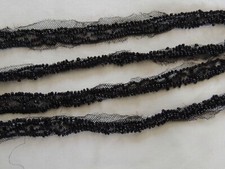 Beau Métrage Ancien de galon Napoleon III Perles Jais sur tulle broderie 2m