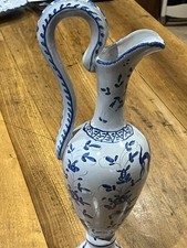 Aiguière en faïence de
