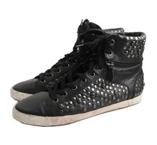 Ash Baskets montantes à clous