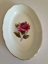 Beau Ravier de service à