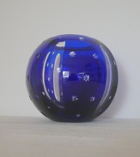 Rare vase cristal taillé couleur bleu Saint ST Louis modèles Firmament étoiles
