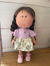 vêtement compatible poupée Mia de Nines d'Onil 30 cm