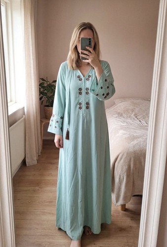Robe traditionnelle marocaine - traditionnelle,