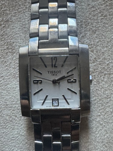 Montre tissot quartz - montre,
