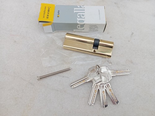 Neuf cylindre securite - neuf, de