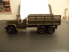 CAMION MILITAIRE GMC SOLIDO