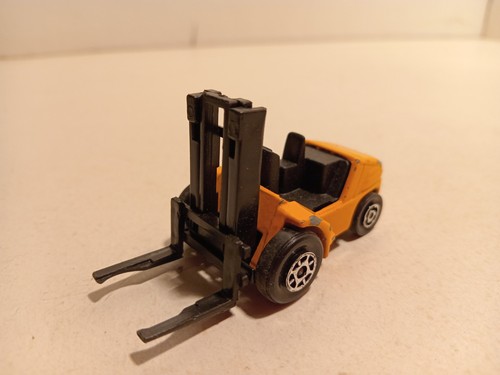 Majorette 273 chariot - pa, f