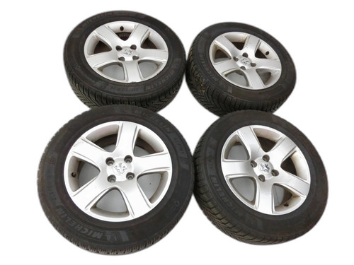 Roues complètement jante - x,