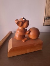 SERRE LIVRES CHIEN EN BOIS