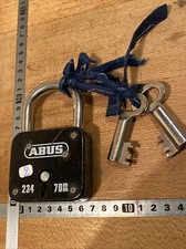 (n°2 ANCIEN CADENAS  Abus  Avec 2 clef , serrure , coffre, clés, padlock former