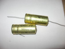 Lot de 2 Condensateurs Axiaux