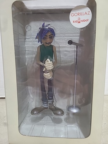 Gorillaz kidrobot cmyk - 2-d,