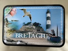 Boite à biscuits ancienne en