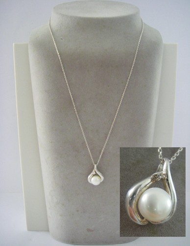 Joli collier pendentif - joli,