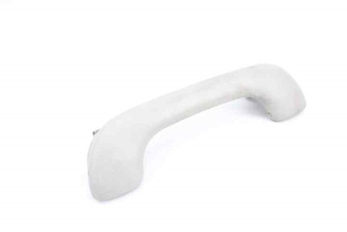 8200000099 carénage avant