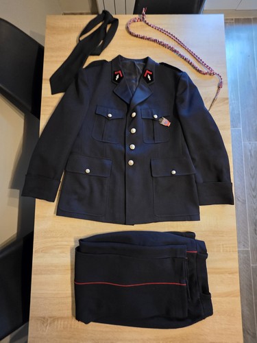 Uniforme sapeurs pompiers - uniforme, cher