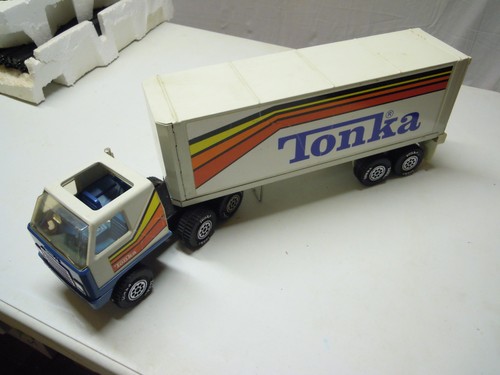 Ancien semi camion remorque - ancien,
