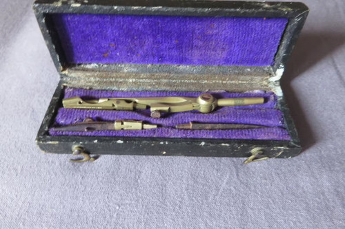 Ancienne boite compas - ancienne,