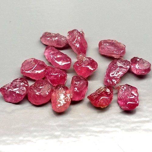 15 pièces pierres - ct,