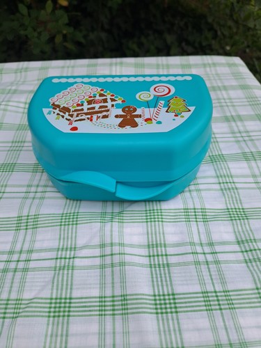 Tupperware boite goûter - à,