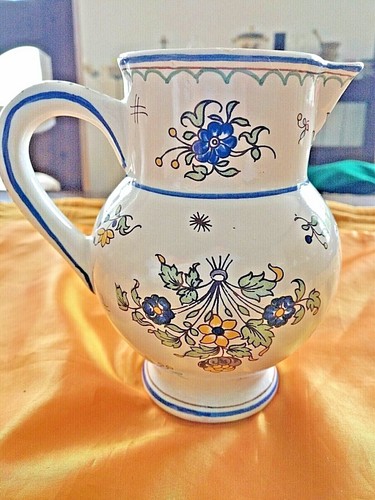 Ancien pichet floral - ,