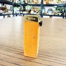 Briquet Feudor en plastique
