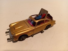 PA Corgi 261 GB Aston Martin