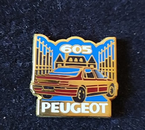 Rare pins car voiture - rare,