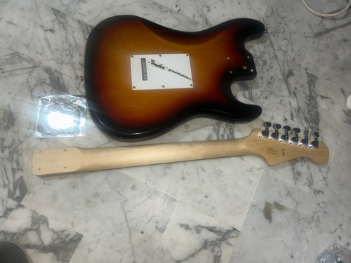 Guitare électrique fender - électrique,