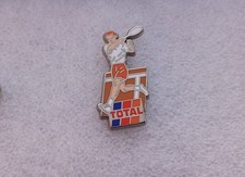 EB309 pin's ROLAND GARROS