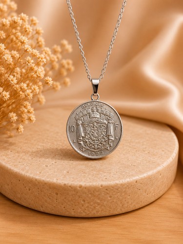 Collier pendentif pièce - -,