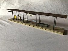 Faller HO 1/87 quai de gare