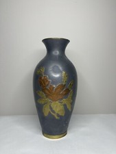 Vase en Étain Orné d'un Décor Floral en Cuivre et Laiton - Fabriqué au Japon 
