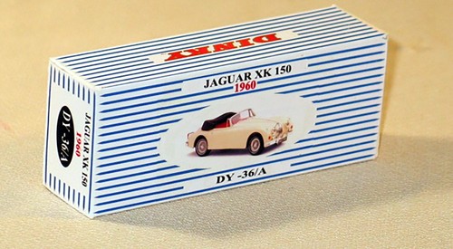 Dinky toys dy36a - toys, jaguar