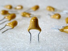 10x 2,2uF 20V Condensateur
