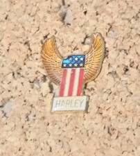 Pin's Harley Davidson Numéro
