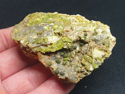 Crocoite pyromorphite le - et,