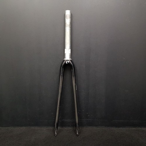 Fourche 700 pro - "pro, (ref