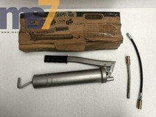 PRESSE 12633 125 POMPE À